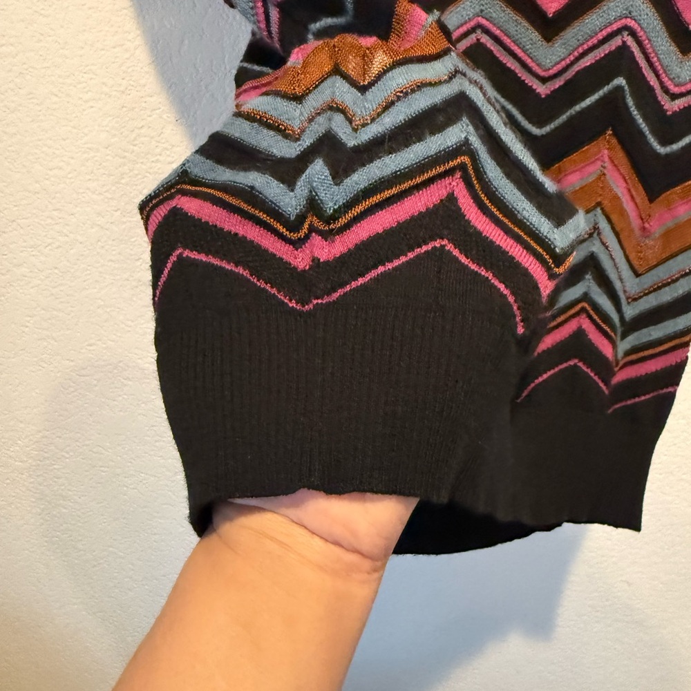 Missoni Multicolor Chevron Knit Sleeveless Sweatshirt - Black, Pink, Blue, Brown - Picture 7 of 15